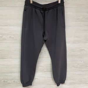 ❗️NWT❗️| Fabletics | courtside joggers. Size M.